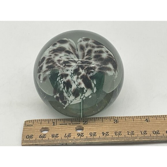 Hand Blown Glass Paperweight by The Glass Eye 1985 Etched Signed Floral Interior - Picture 11 of 16